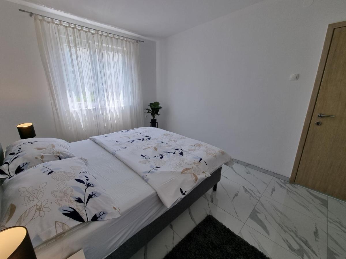Apartman Striga ツリクヴェニツァ エクステリア 写真