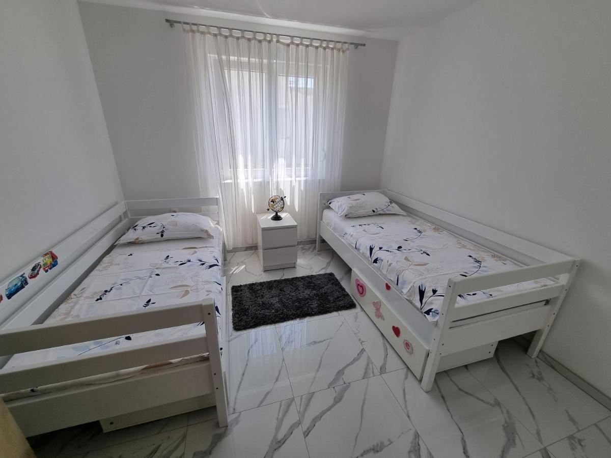 Apartman Striga ツリクヴェニツァ エクステリア 写真